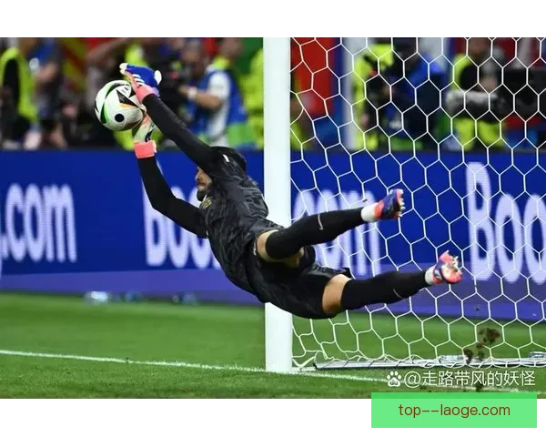 C罗欧洲杯未进运动战进球失点后泪洒赛场尽显心碎与无奈